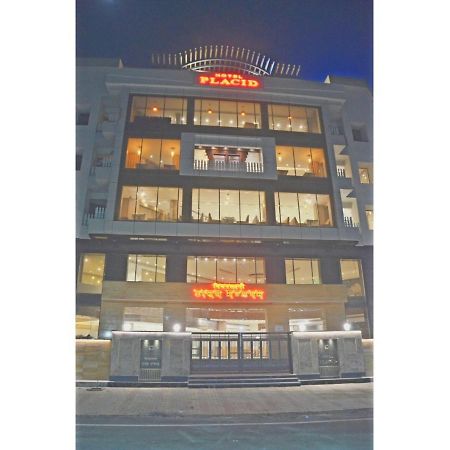 Hotel Placid,Prayagraj Colonelganj Exterior photo